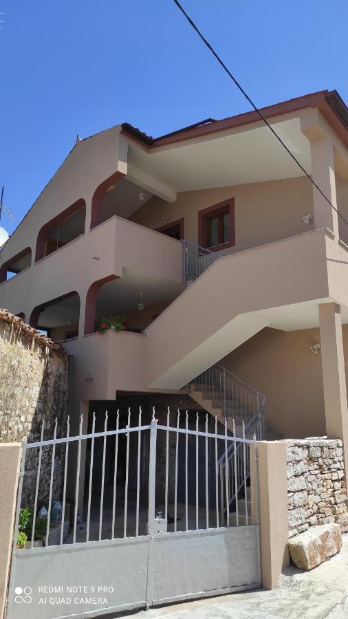 Apartman Deni Peroj Extérieur photo