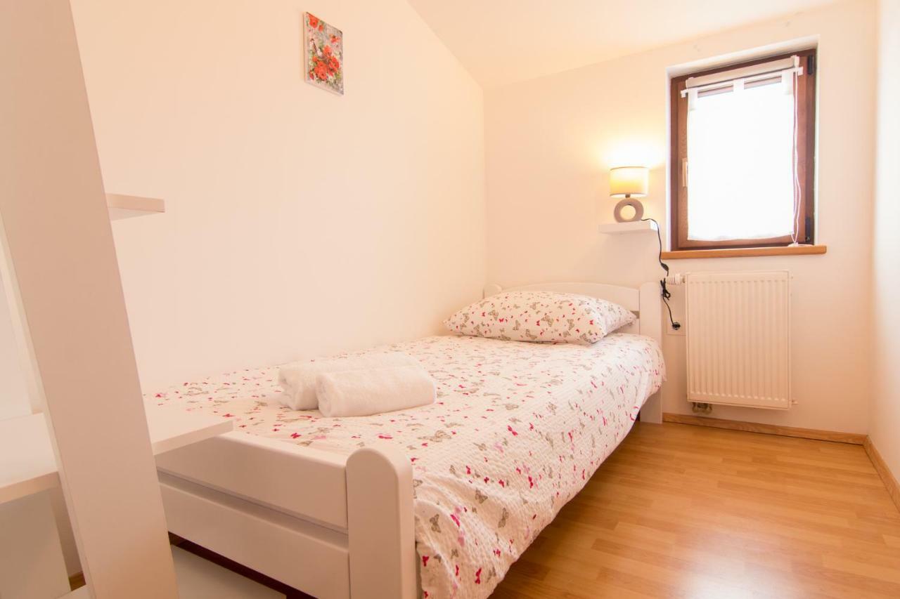 Apartman Deni Peroj Extérieur photo