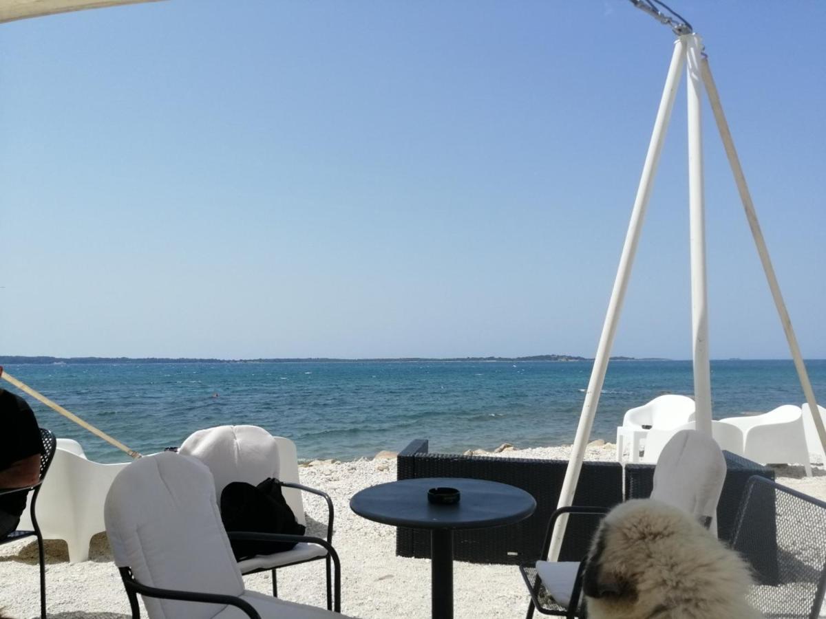 Apartman Deni Peroj Extérieur photo